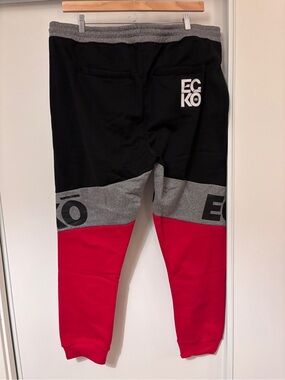 Ecko Unltd Y2K Sweatpants Size XXXL Red Black Streetwear Puff Paint Colorblock